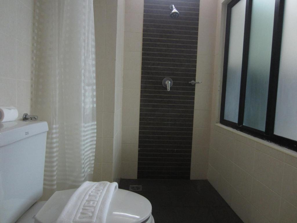 Отель @ White Patong Экстерьер фото